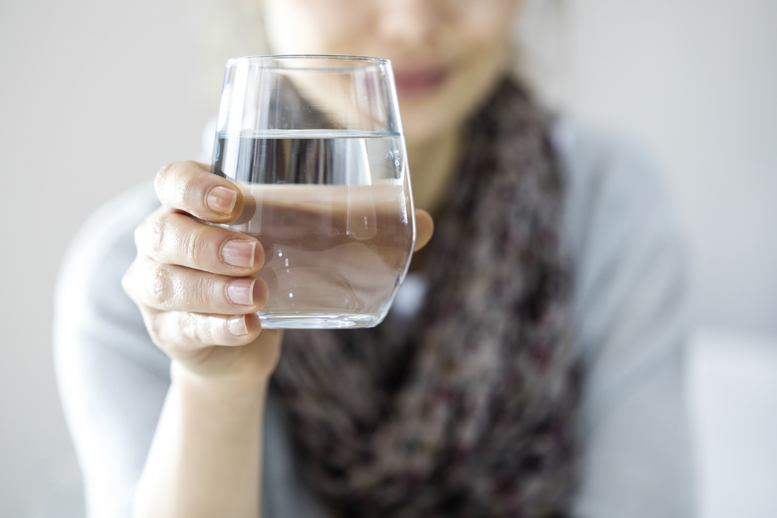 Photo représentant de l'eau qui coule d'un robinet pour la page Transfert des compétences eau et assainissement